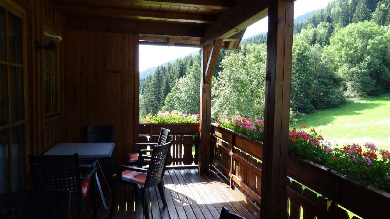 Ferienhaus Enzi Вайсбріах Екстер'єр фото